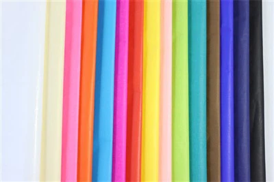 ペーパークラフト用のカラフルなティッシュペーパー